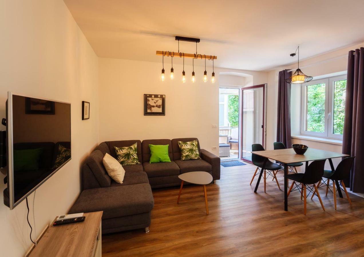 Appartement Franckina Hisa à Izola Extérieur photo